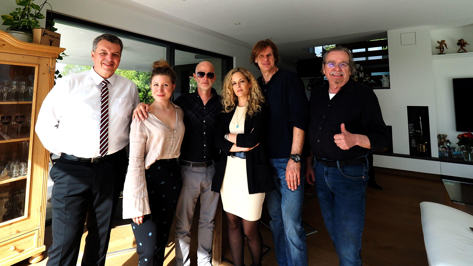 SWEET HOME · written and directed by Jan Bartels (c)2023